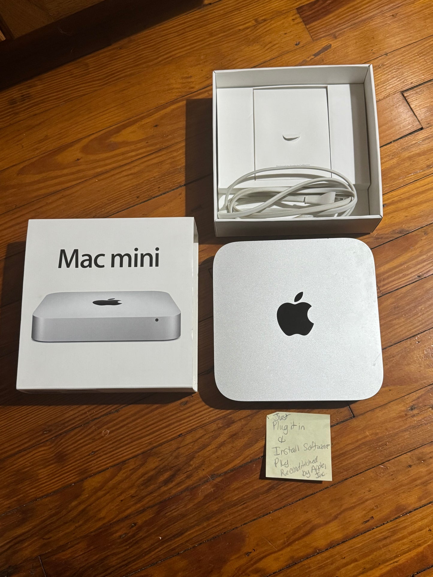 Mac Mini Late 2012 (Apple reconditioned) Model A1347 ( One owner )