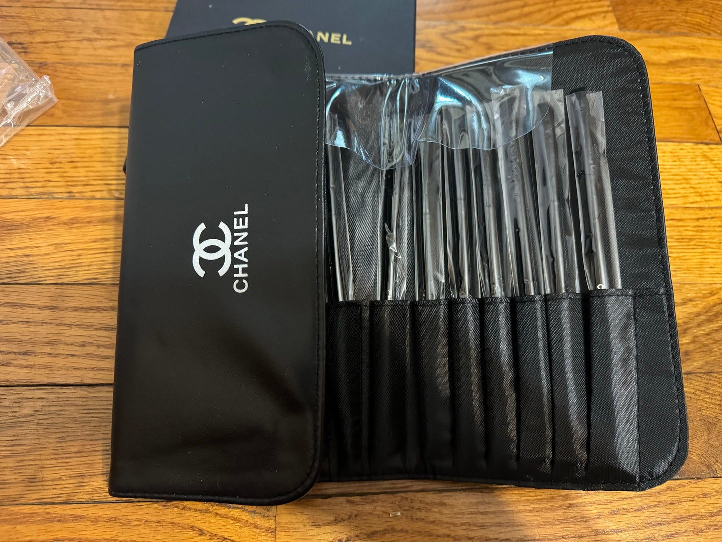 Makeup Brushes 12 piece set Unbranded