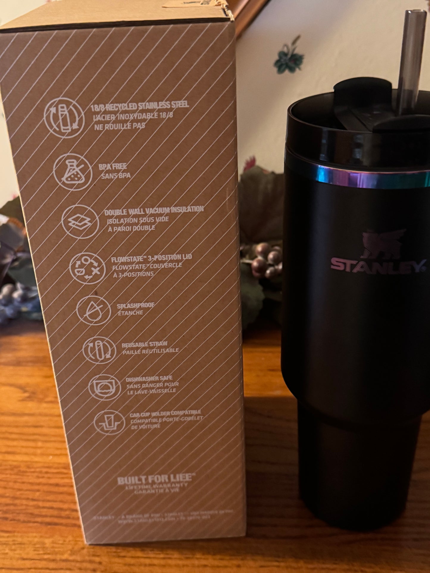 40oz Quencher H2.0 FlowState Stainless Steel Vacuum Insulated Tumbler -Black Chroma