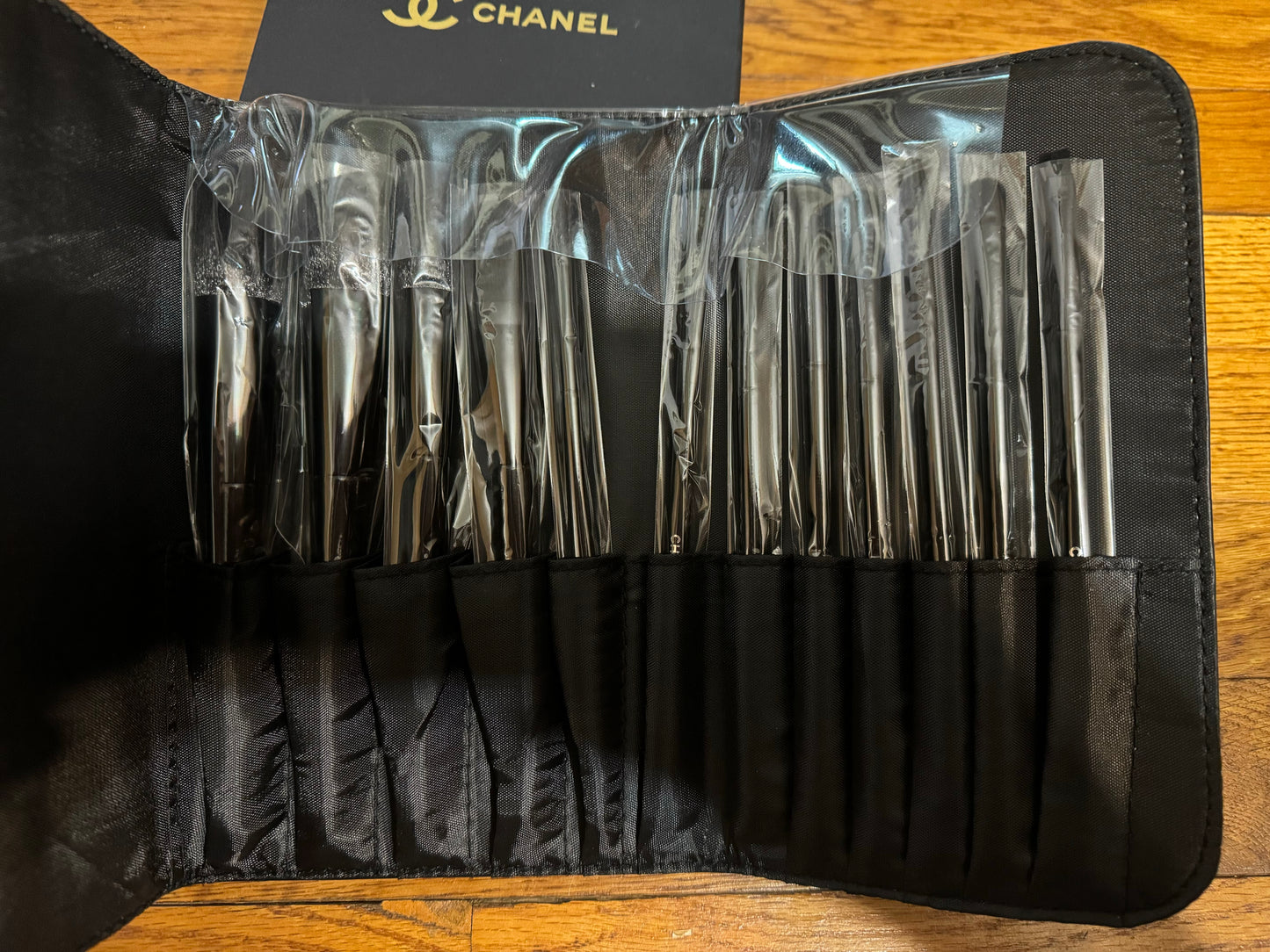 Makeup Brushes 12 piece set Unbranded