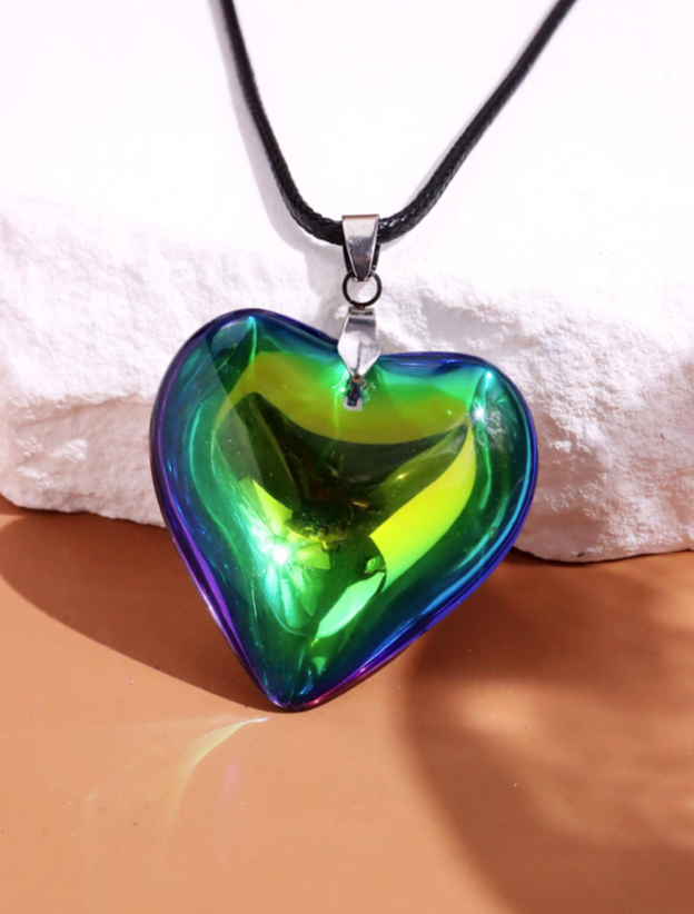 Titanic Multicolor Heart Necklace ( choice )