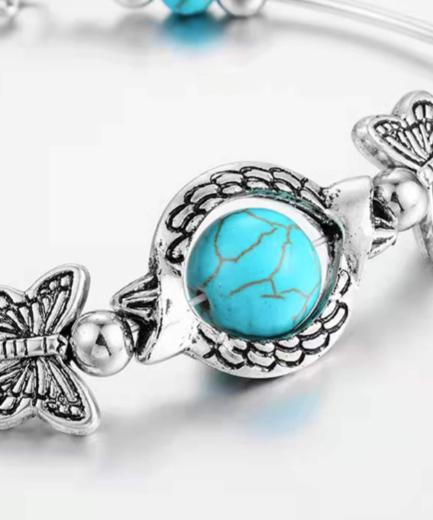 Butterfly Turquoise Crackle Stone Bracelet