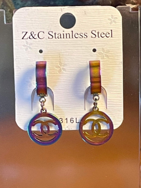 Elite Unbranded Holographic Oil Spill Earrings