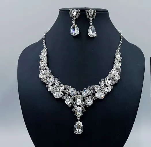 Cubic Zirconia White ~ Two piece set Jewelry Set