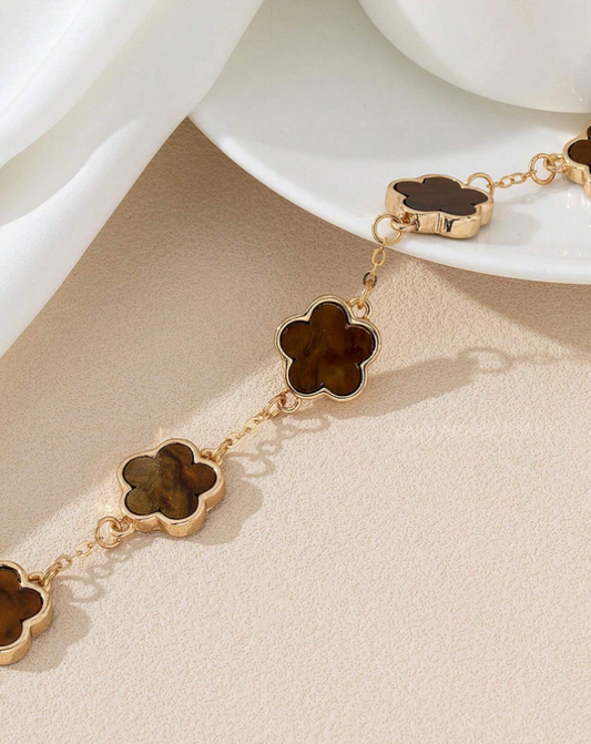 Lucky ~ 4 Leaf Clover Bracelet in Brown