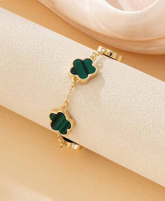 Lucky ~ 4 Leaf Clover Green Bracelet