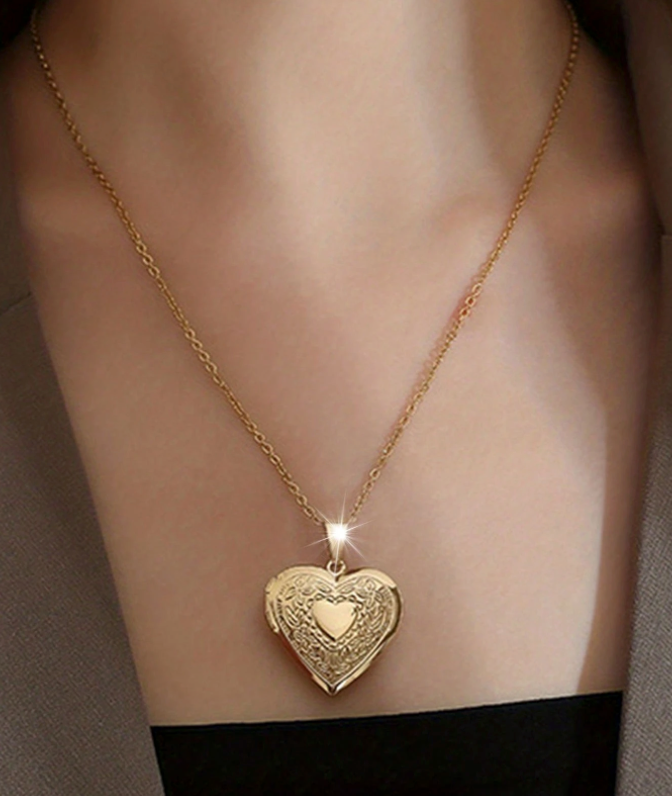 Stainless Steel 14K Gold Picture Frame Pendant Memorial Heart Pendant Necklace