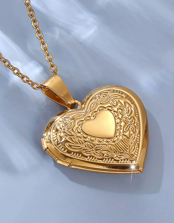 Stainless Steel 14K Gold Picture Frame Pendant Memorial Heart Pendant Necklace