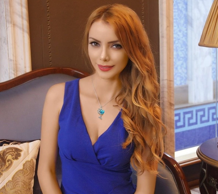 Swarovski Crystal Mermaid Heart Necklace ( Pre Order )