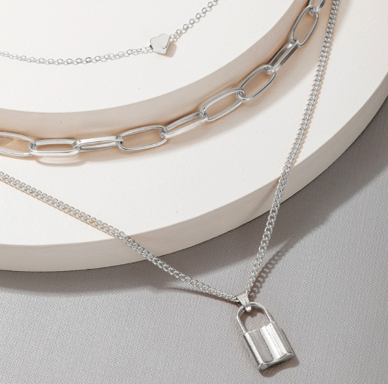 Stylish Fashion Trend Heart and Locket Layered necklace