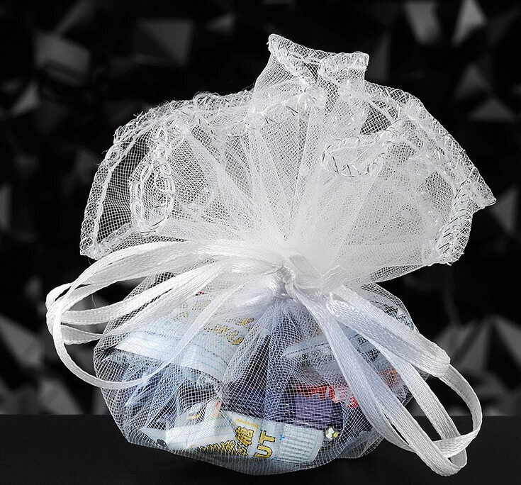 Lace - Gift Bag ( red or white ) 💖
