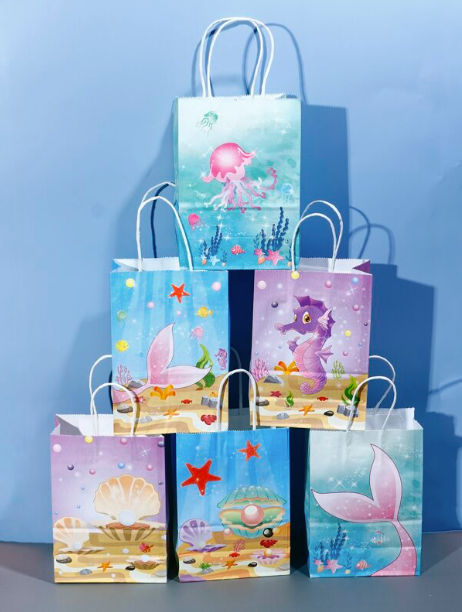 Gift Wrapping - Gift Bag with tissue paper