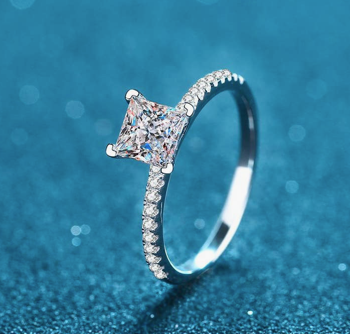 Four-Prong Moissanite Engagement Ring in 925 Sterling Silver