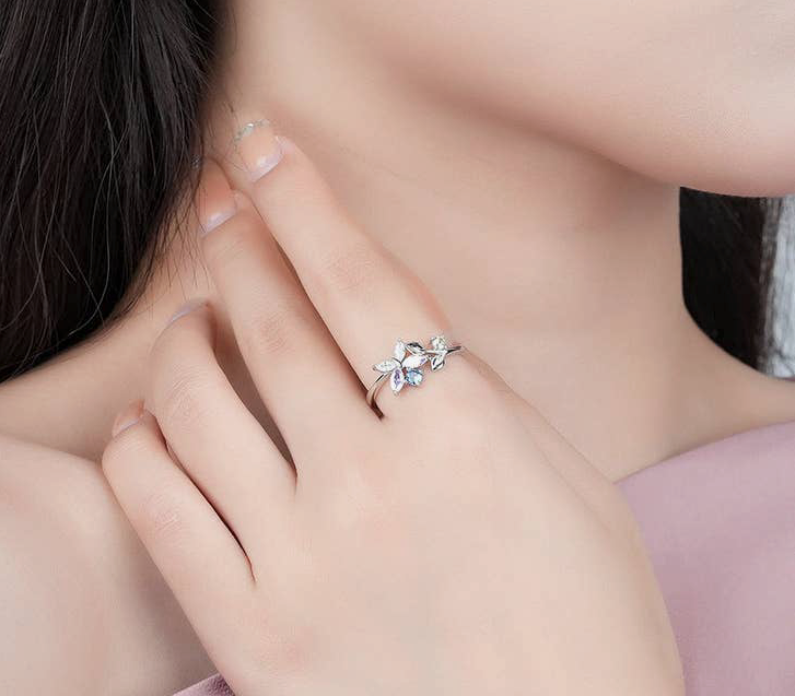 Dainty Colorful Butterfly Leaf in 925 Sterling Silver Ring