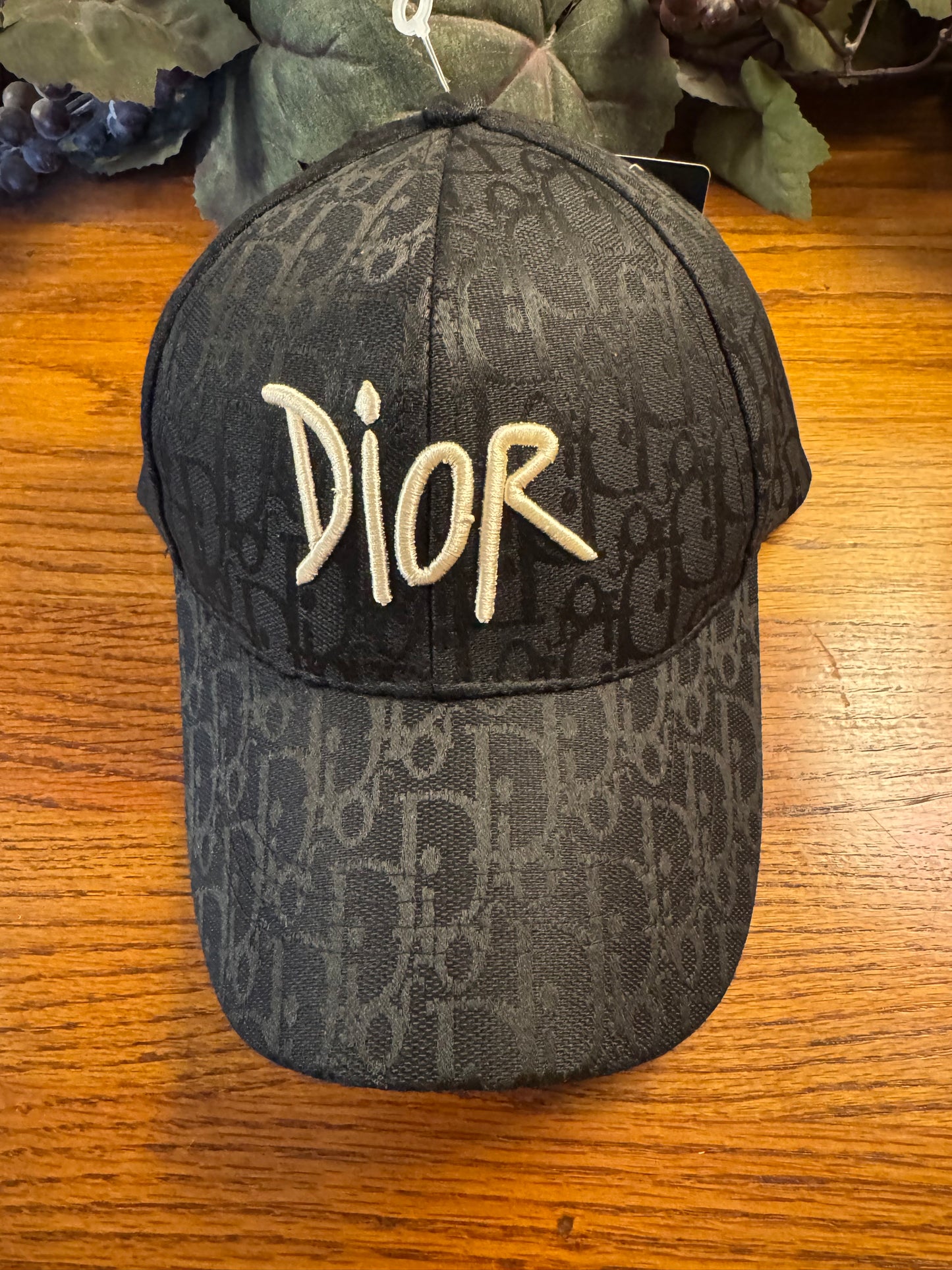 Baseball Hat Cap Hat Black and White UNbranded