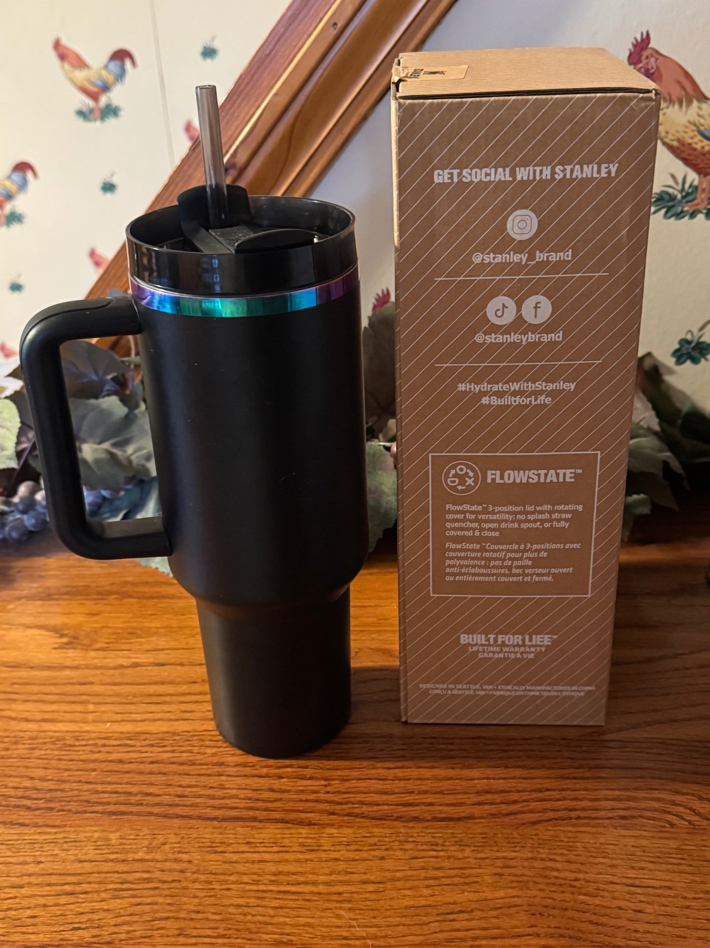 40oz Quencher H2.0 FlowState Stainless Steel Vacuum Insulated Tumbler -Black Chroma