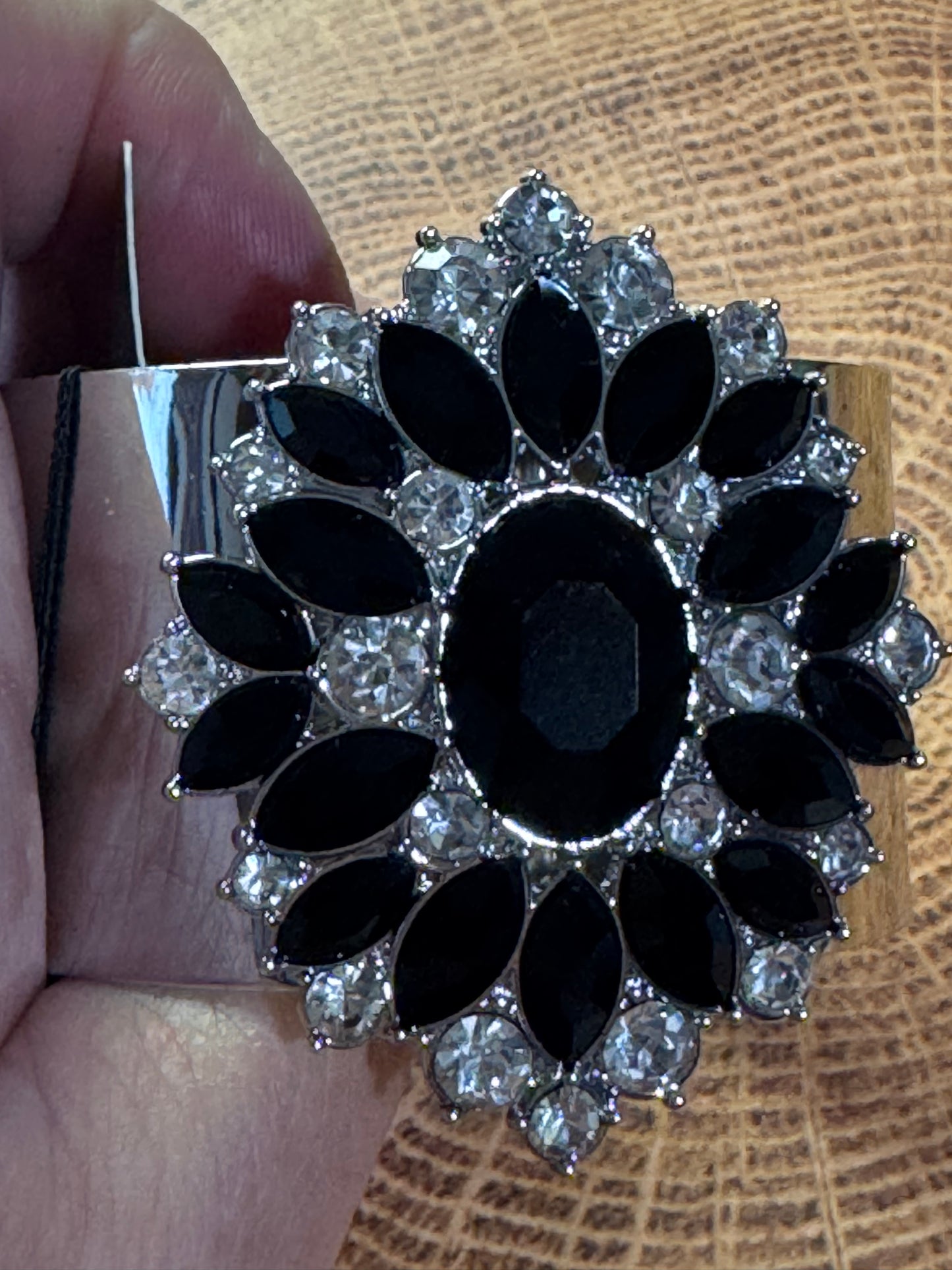 Paparazzi The Fashionmonger Black Bracelet