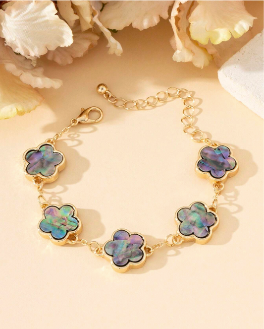 Lucky ~ 4 Leaf Clover Bracelet in Multicolor