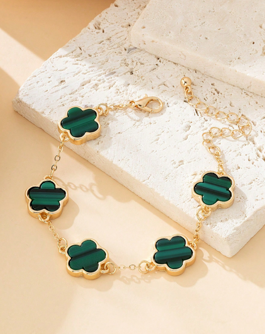 Lucky ~ 4 Leaf Clover Green Bracelet