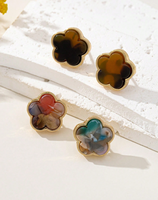 Lucky ~ 4 Leaf Clover Post Back Earrings