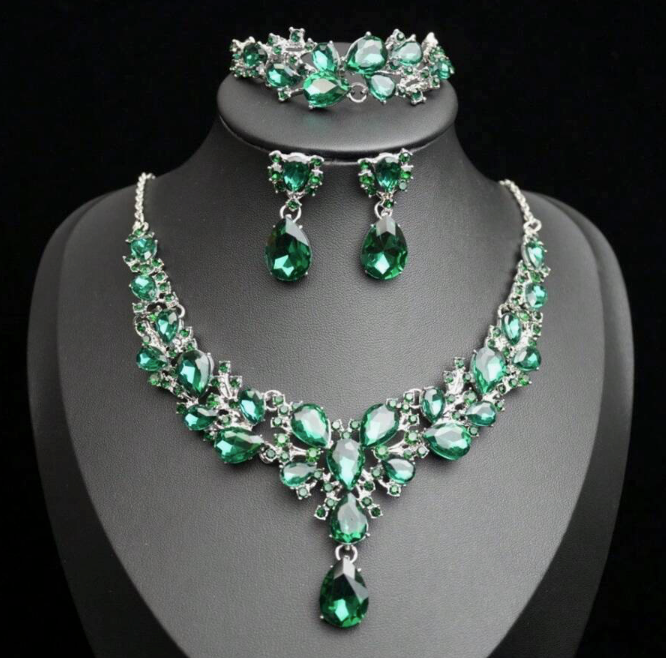 Elegant Bling Colorful Necklace and Earring Set