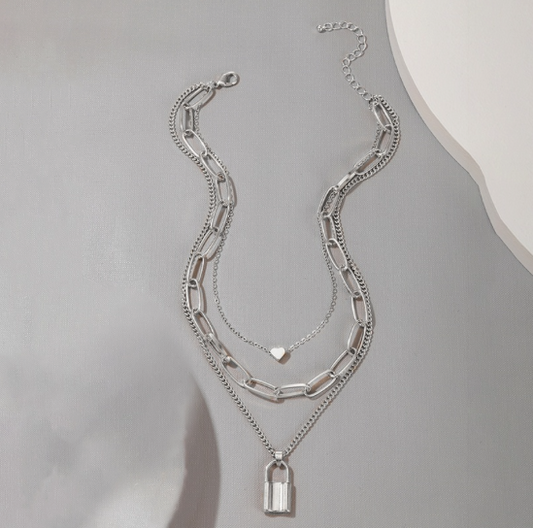 Stylish Fashion Trend Heart and Locket Layered necklace