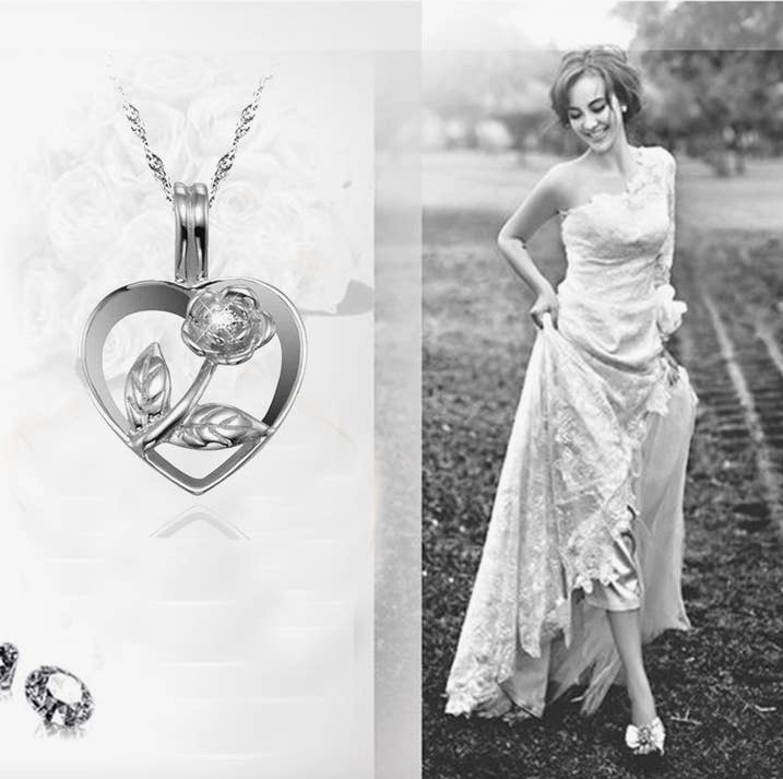 EM  18k White Gold Plated Created Diamond Rose Heart Necklace  (  Pre Order )